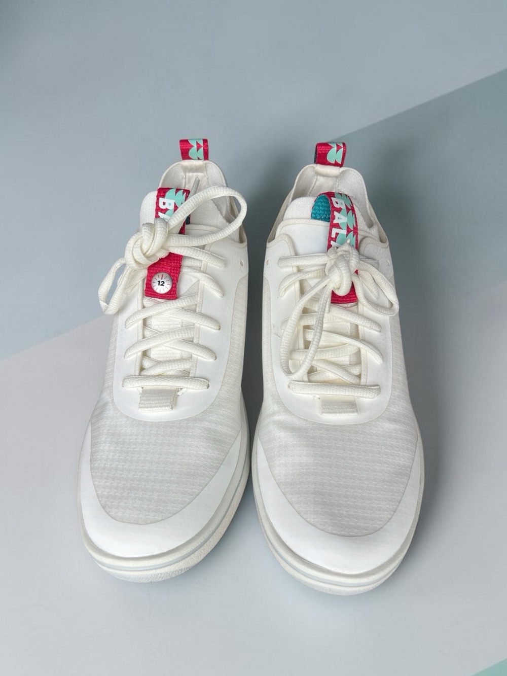 Bala Twelves Nursing Shoes Size: 9/W 8/M
